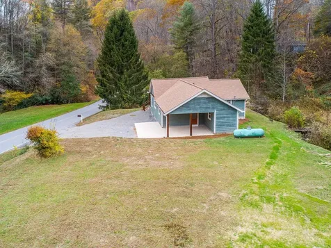5107 Boiling Springs Road Murphy NC 28906