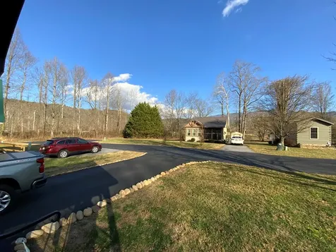 121 Lazy Bear Trail Andrews NC 28901