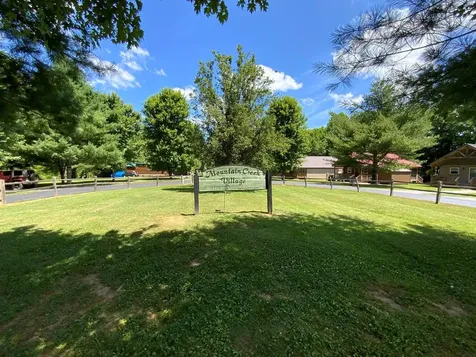 121 Lazy Bear Trail Andrews NC 28901