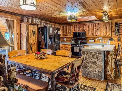614 Rockridge Road Murphy NC 28906
