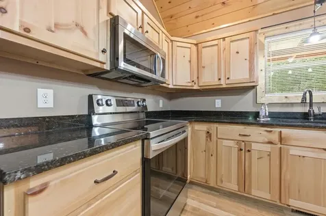 305 Woodcrest Drive Murphy NC 28906