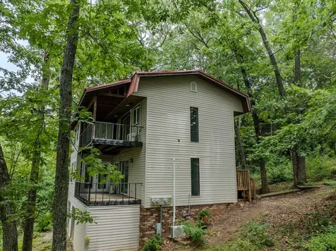 128 Manor Drive Hayesville NC 28904