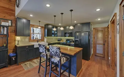 483 Vineyard Creek Way Murphy NC 28906