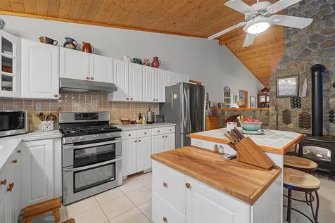 1221 Sam Cove Robbinsville NC 28771