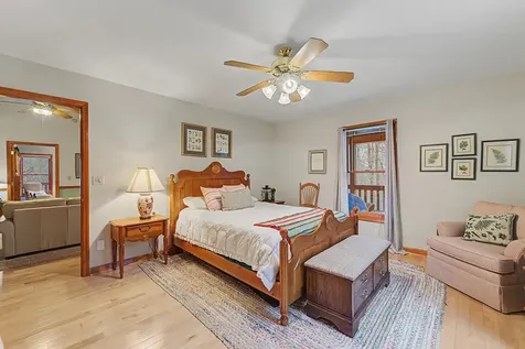 1221 Sam Cove Robbinsville NC 28771