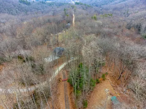 1221 Sam Cove Robbinsville NC 28771