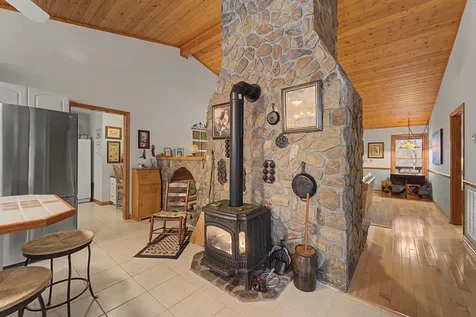 1221 Sam Cove Robbinsville NC 28771