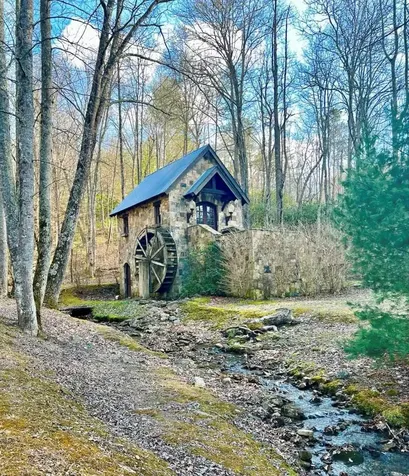 Tbd Fiddlers Way Brasstown NC 28902