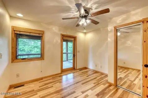 99 Old Possum Way Murphy NC 28906