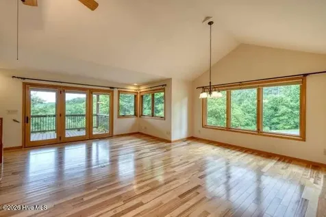 99 Old Possum Way Murphy NC 28906
