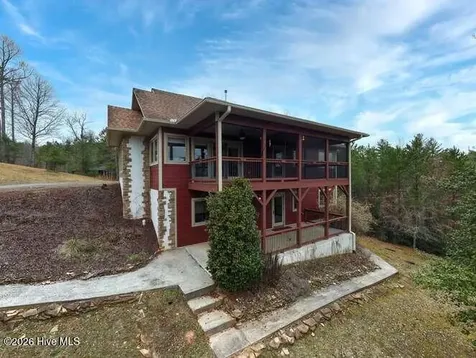 99 Old Possum Way Murphy NC 28906