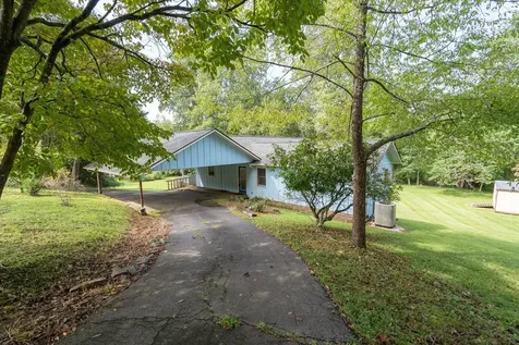 55 Chatuge Hills Drive Hayesville NC 28904