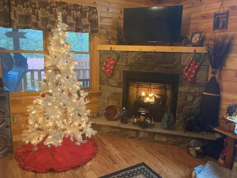 30 Zoe Hill Murphy NC 28906