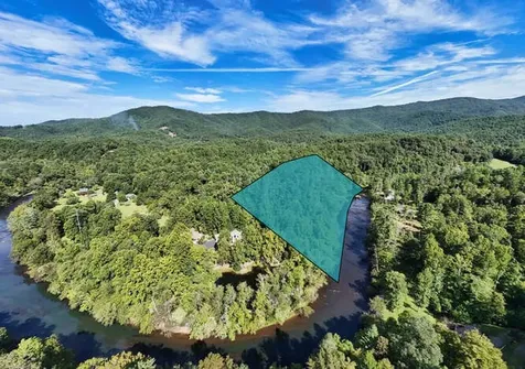 296 Caddis Trail Hayesville NC 28904