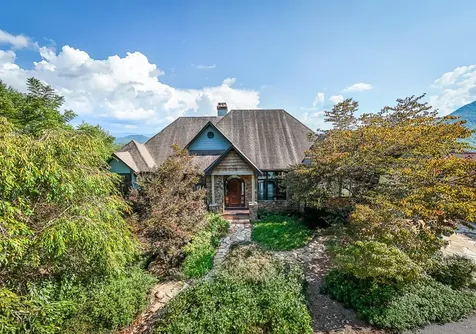 1 Cheoah Trail Robbinsville NC 28771