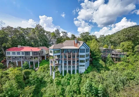 1 Cheoah Trail Robbinsville NC 28771