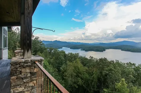 1 Cheoah Trail Robbinsville NC 28771