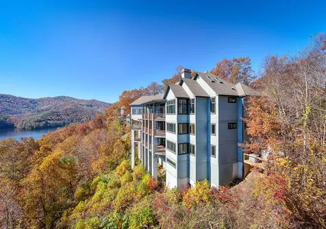 1 Cheoah Trail Robbinsville NC 28771