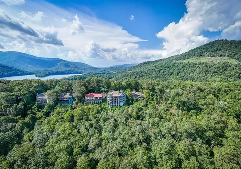 1 Cheoah Trail Robbinsville NC 28771