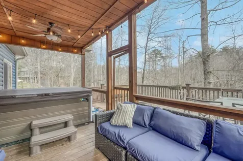 95 Breezy Brook Lane Hayesville NC 28904
