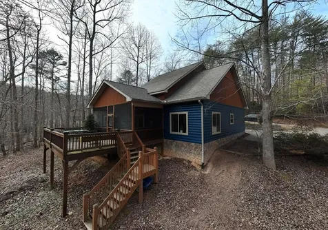 95 Breezy Brook Lane Hayesville NC 28904