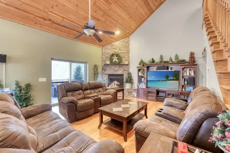 95 Breezy Brook Lane Hayesville NC 28904