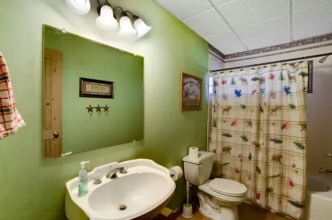 68 Countryside Lane Hayesville NC 28904