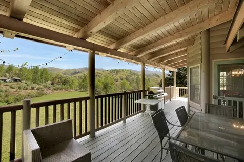 68 Countryside Lane Hayesville NC 28904