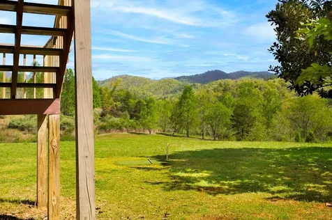 68 Countryside Lane Hayesville NC 28904