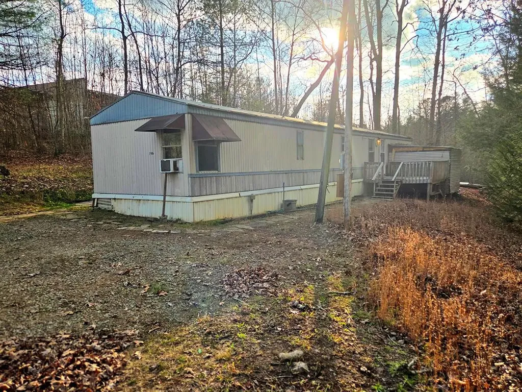 196 Johnson Ridge Andrews NC 28901