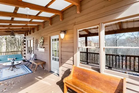 488 Smith Road Brasstown NC 28902