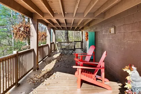 488 Smith Road Brasstown NC 28902