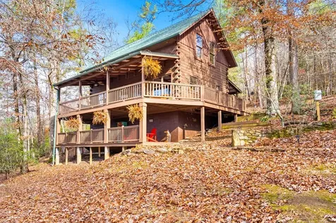 488 Smith Road Brasstown NC 28902