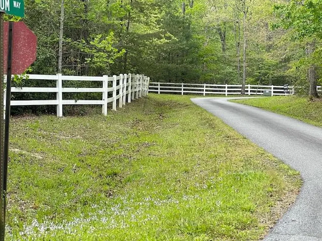 Hayesville NC 28904