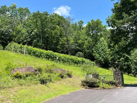 501 Clifftop Trail Andrews NC 28901