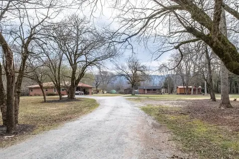 29/33/49 Breedlove Drive Andrews NC 28901