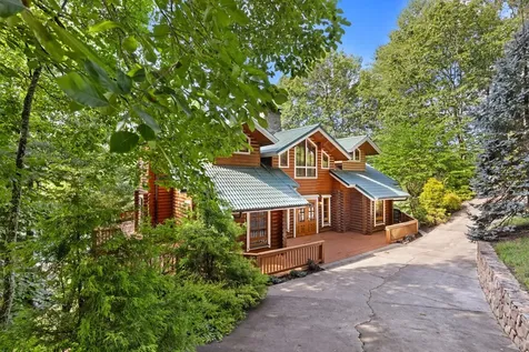 214 Cross Creek Trail Robbinsville NC 28771