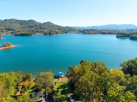 128 Cardinal Lane Hayesville NC 28904