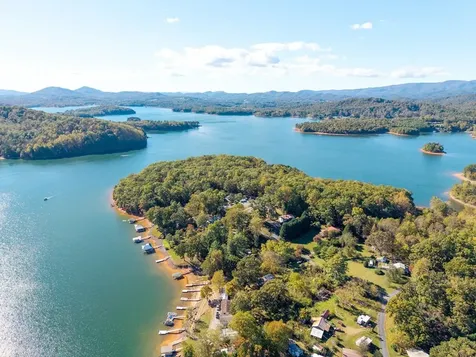128 Cardinal Lane Hayesville NC 28904