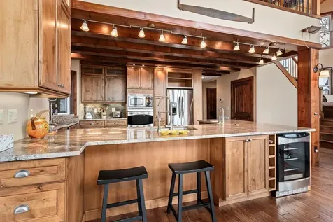 1530 Mason Way Brasstown NC 28902