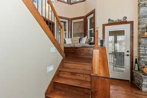 1530 Mason Way Brasstown NC 28902