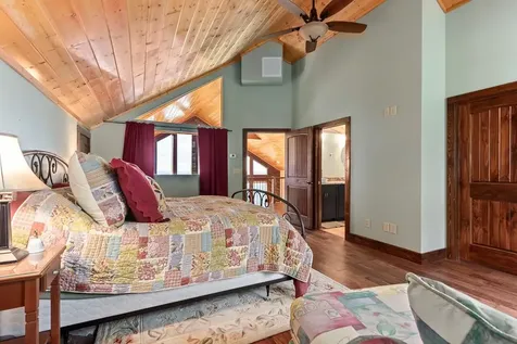 1530 Mason Way Brasstown NC 28902