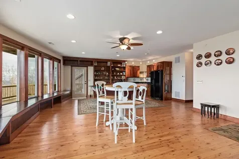 1530 Mason Way Brasstown NC 28902