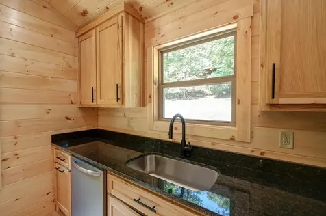54 Hawthorne Lane Murphy NC 28906