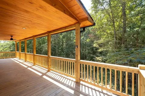 54 Hawthorne Lane Murphy NC 28906