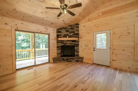 54 Hawthorne Lane Murphy NC 28906