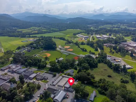 6 Sanderson Street Hayesville NC 28904