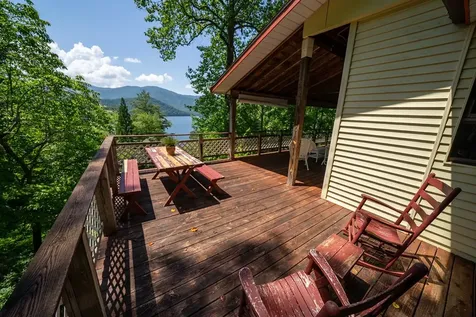 14 Chalet Village Robbinsville NC 28771