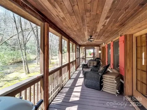 7810 Little Snowbird Road Robbinsville NC 28771