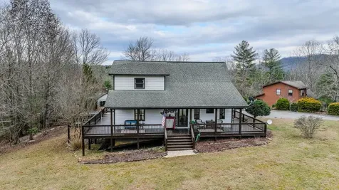 39 Red Bud Lane Murphy NC 28906